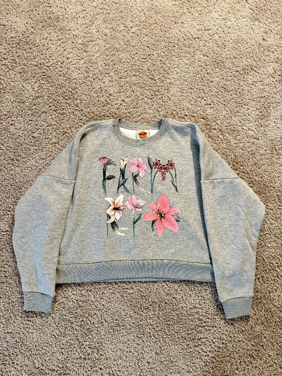 FARM Rio Tops - Farm Rio Floral Sweatshirt - Size L